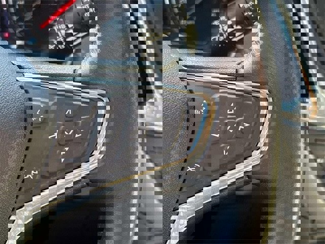 Used 2020 Chevrolet Equinox Premier image 30