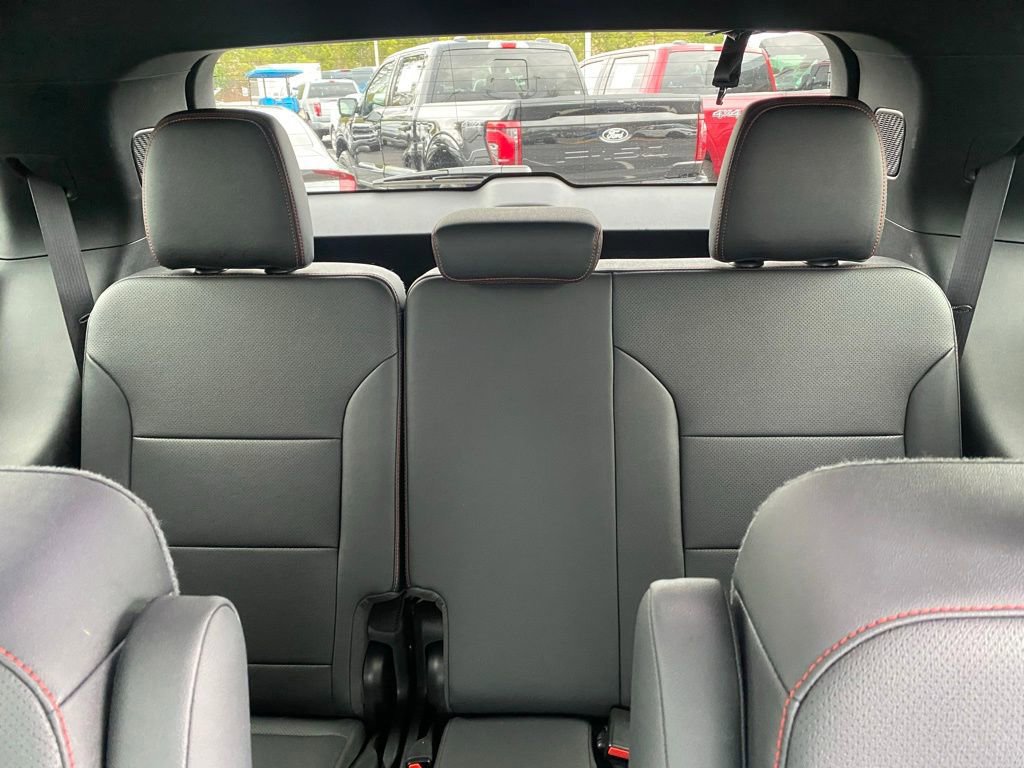 Used 2024 Chevrolet Traverse Z71 image 31