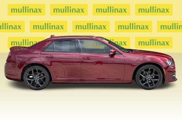 Used 2020 Chrysler 300 S w/ Safetytec Plus Group image 4