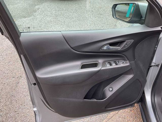 Used 2024 Chevrolet Equinox LT FWD image 24