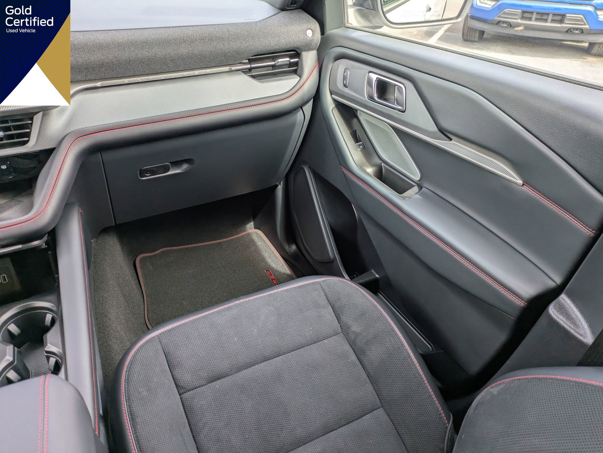 Certified 2025 Ford Explorer ST RWD image 22