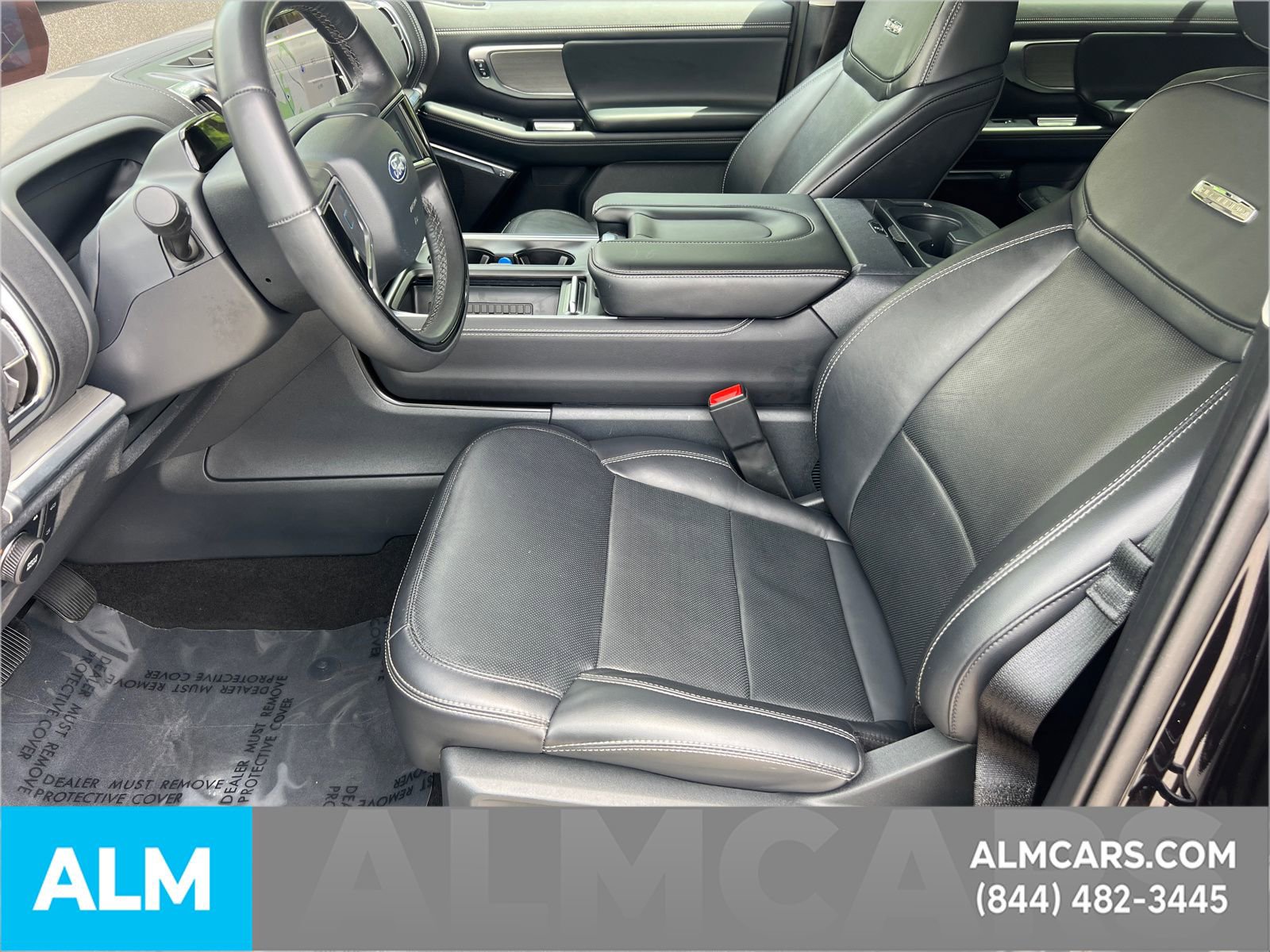 Certified 2025 Ford Expedition Platinum AWD/4WD image 10