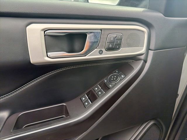 Certified 2020 Ford Explorer ST AWD/4WD image 15