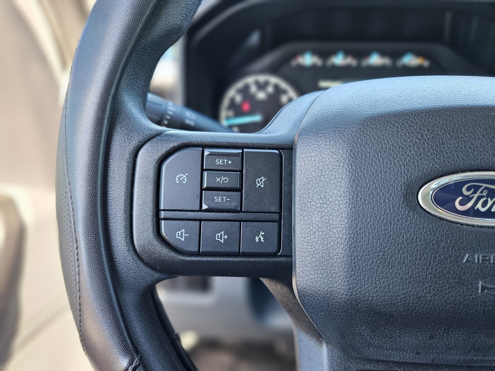 Certified 2024 Ford F350 XL w/ XL Off-Road Package image 25