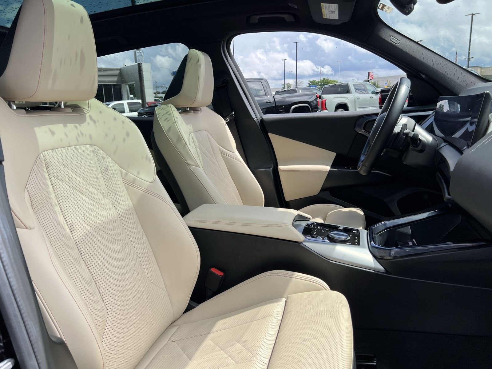 Used 2025 BMW X3 xDrive30i w/ Premium Package AWD/4WD image 30