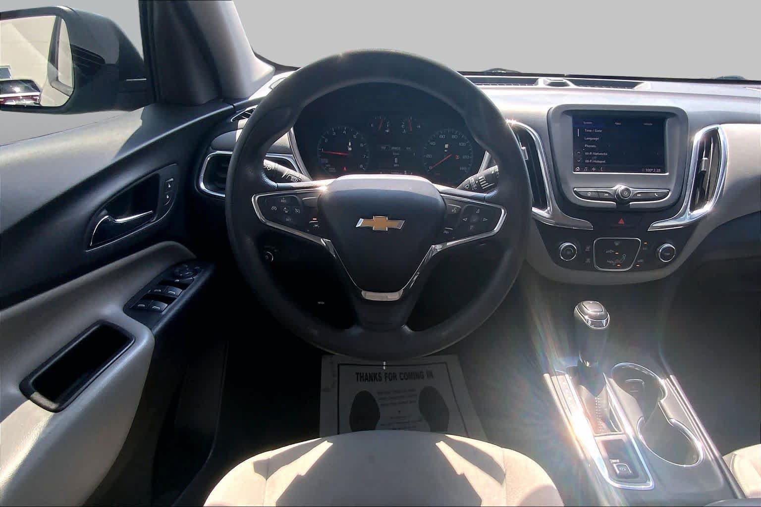 Used 2020 Chevrolet Equinox LS w/ LS Convenience Package FWD image 6