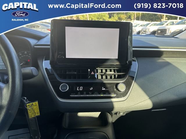 Used 2024 Toyota Corolla LE image 25