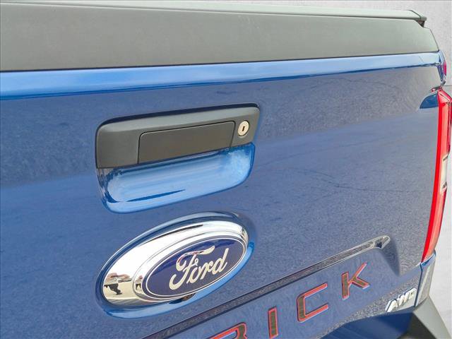 Certified 2024 Ford Maverick Lariat w/ 4K Tow Package AWD/4WD image 14