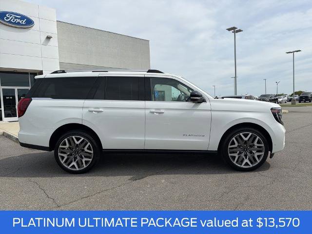 Certified 2025 Ford Expedition Platinum w/ Platinum Ultimate Package AWD/4WD image 3