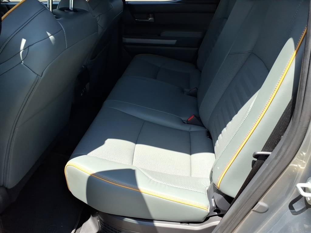 Used 2024 Toyota Tacoma 4x4 Double Cab Hybrid image 6