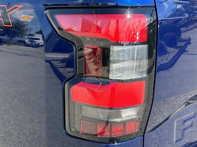 Used 2023 Nissan Frontier PRO-4X w/ Technology Package AWD/4WD image 11