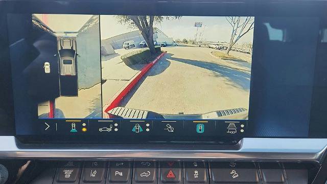 Used 2024 Chevrolet Silverado 3500 High Country w/ High Country Premium Package image 24