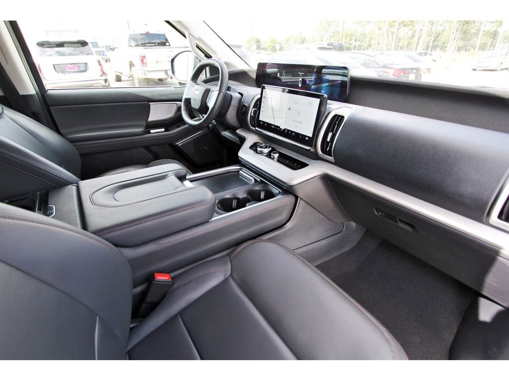 Certified 2025 Ford Expedition Max Active AWD/4WD image 26