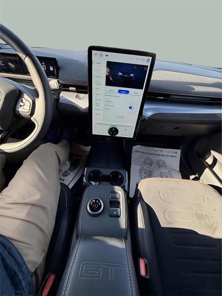 Certified 2022 Ford Mustang Mach-E GT image 28