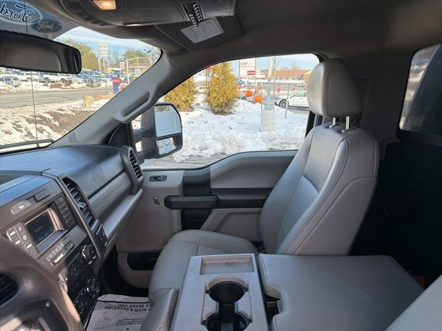 Certified 2019 Ford F550 4x4 Regular Cab Super Duty image 26