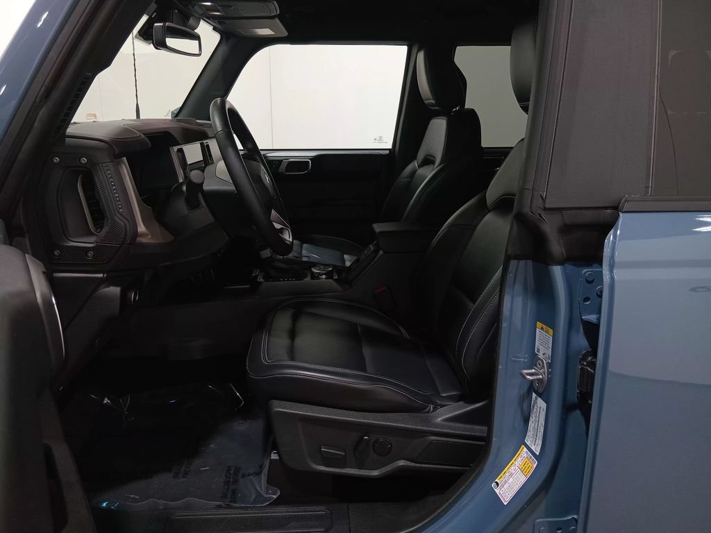 Certified 2025 Ford Bronco Outer Banks AWD/4WD image 16