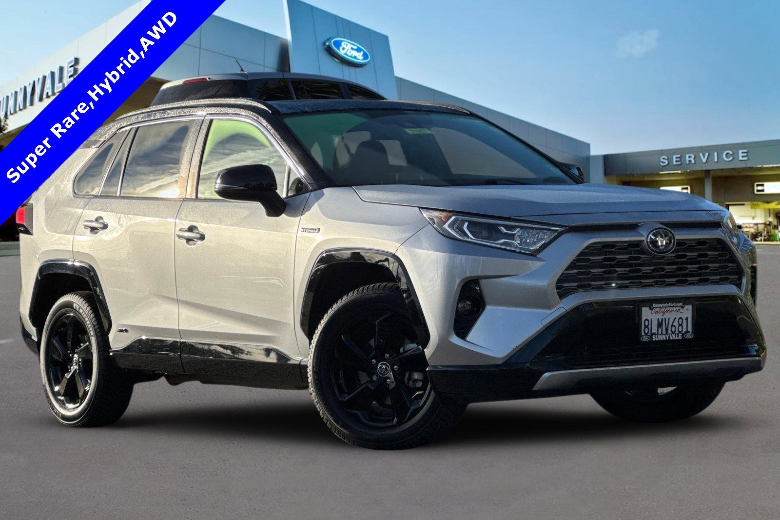 Used 2019 Toyota RAV4 XSE w/ XSE Weather Package image 8