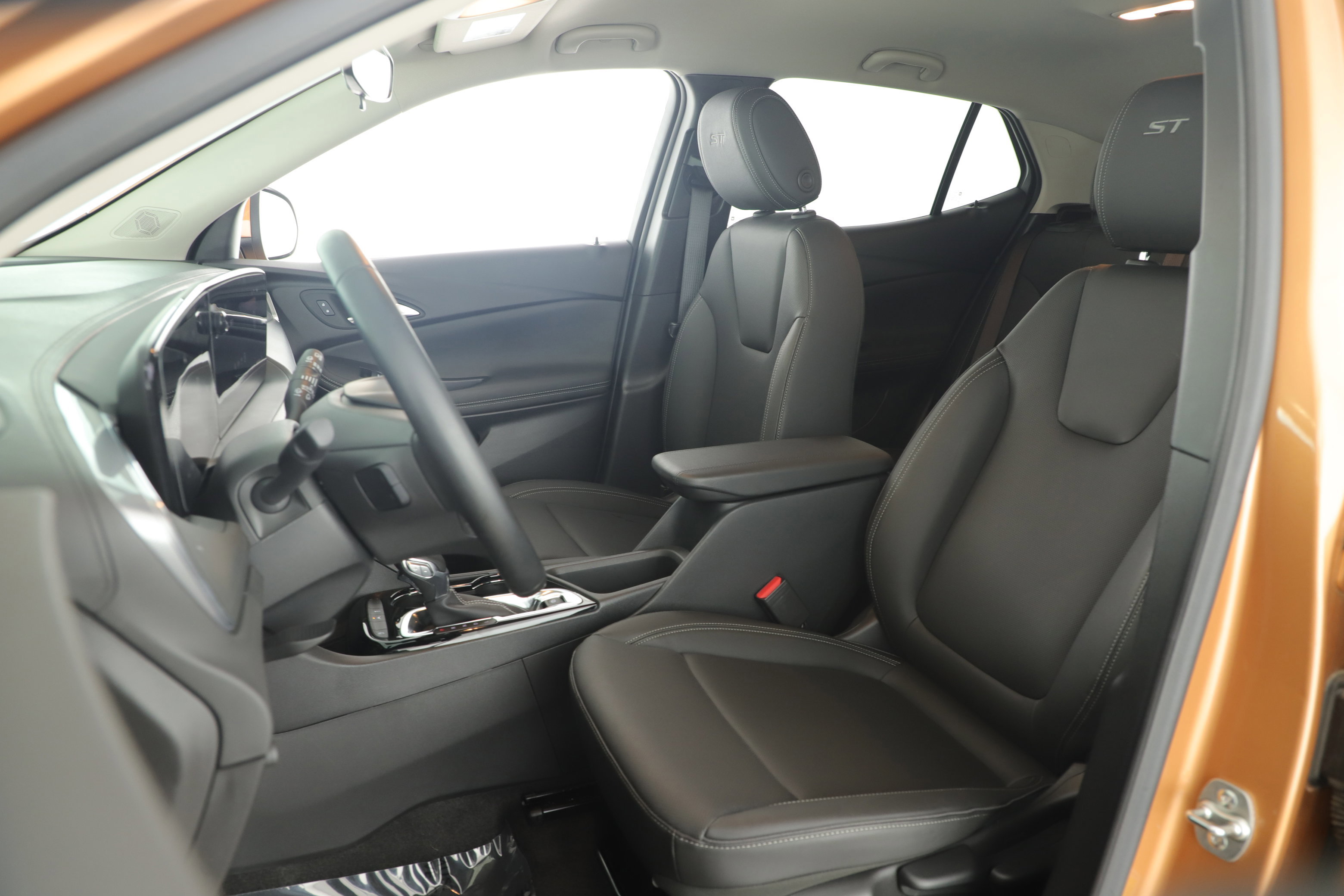 Used 2024 Buick Encore GX Sport Touring image 23