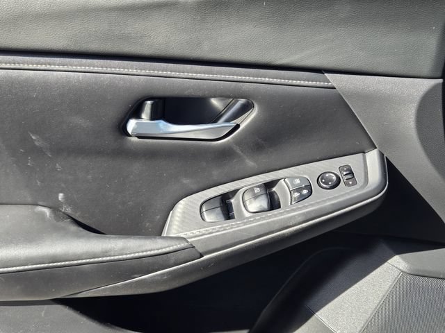 Used 2021 Nissan Sentra SV FWD image 22