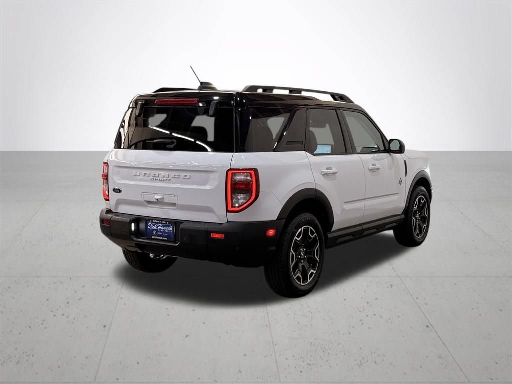 Certified 2025 Ford Bronco Sport Outer Banks AWD/4WD image 10
