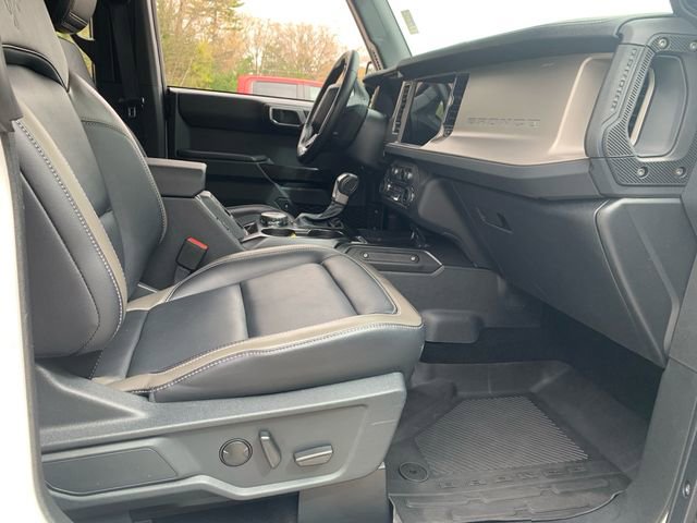 Certified 2025 Ford Bronco Outer Banks AWD/4WD image 17