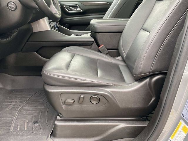 Used 2023 Chevrolet Tahoe Z71 w/ Luxury Package AWD/4WD image 20