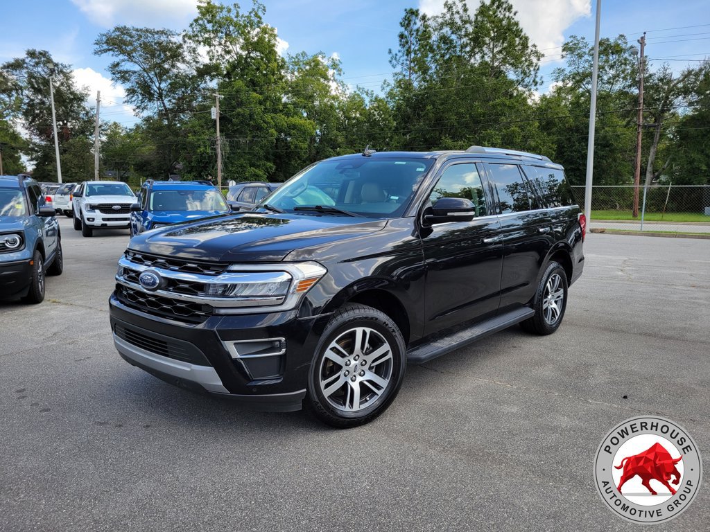 Certified 2024 Ford Expedition Limited RWD image 2