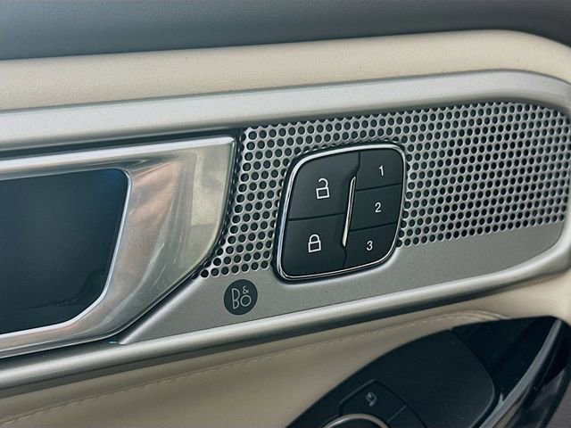 Certified 2023 Ford Explorer Platinum image 27