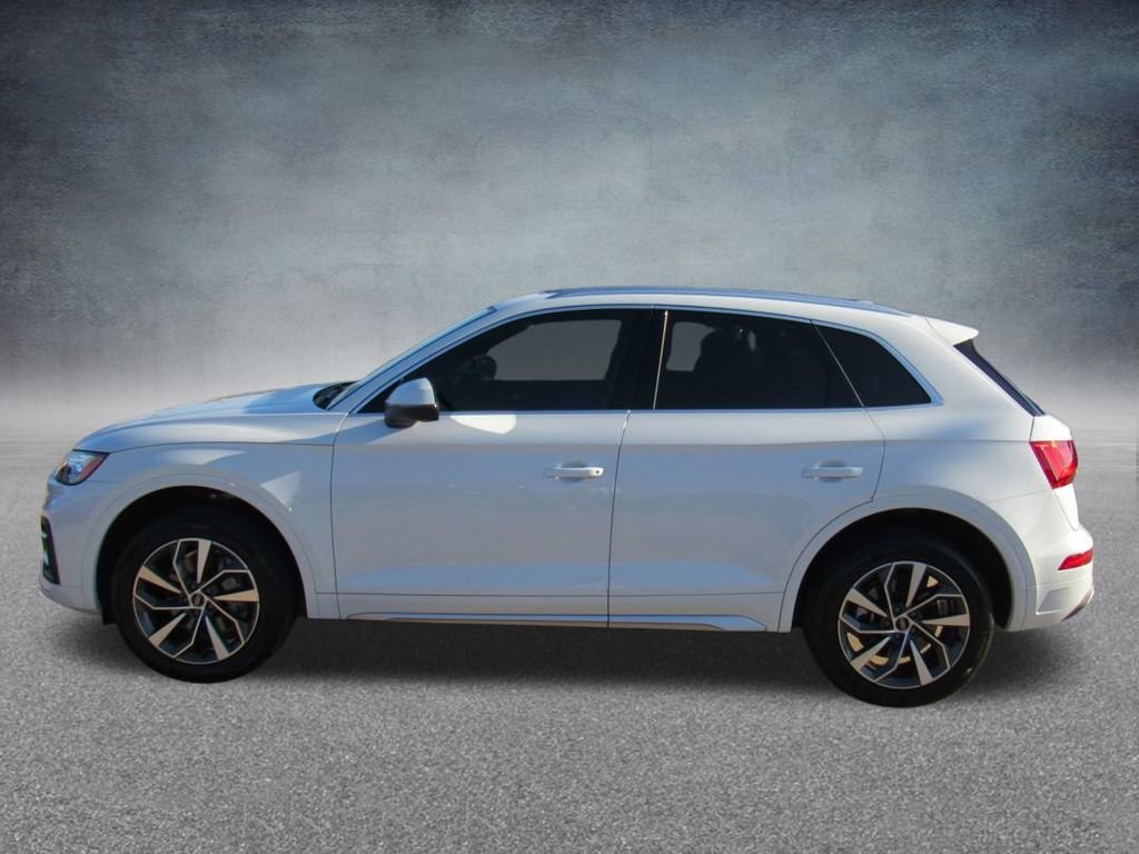 Used 2021 Audi Q5 2.0T Premium Plus w/ Premium Plus Package AWD/4WD image 3