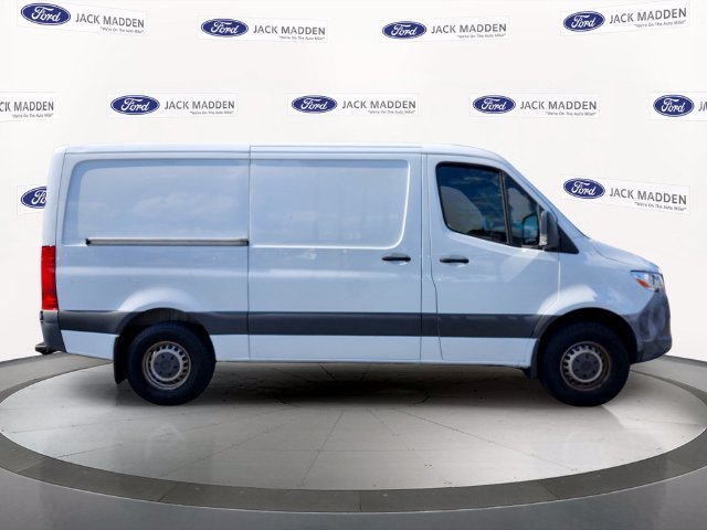 Used 2019 Mercedes-Benz Sprinter 144 image 6