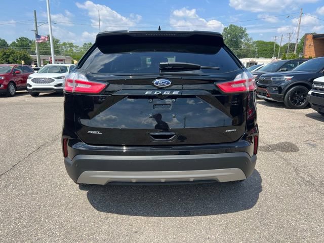 Certified 2024 Ford Edge SEL w/ Convenience Package AWD/4WD image 5