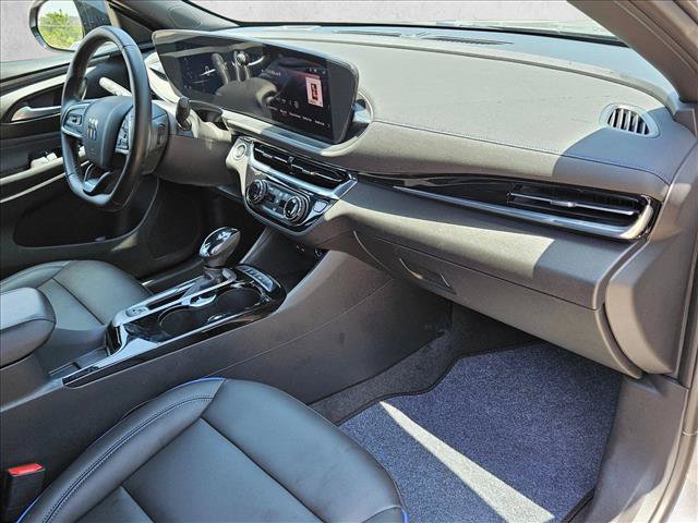 Used 2025 Buick Envista Sport Touring FWD image 20
