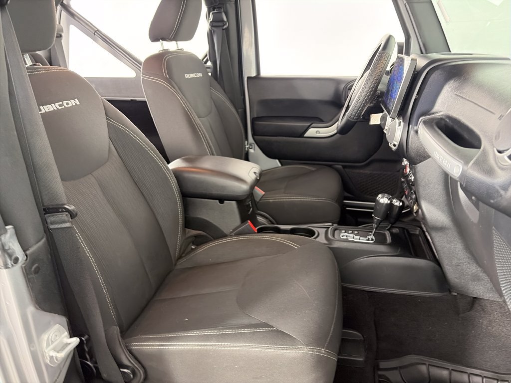 Used 2018 Jeep Wrangler Rubicon AWD/4WD image 27