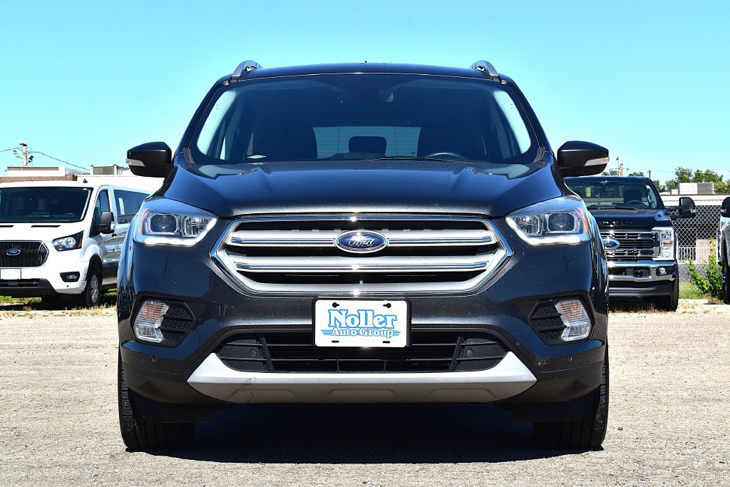 Certified 2018 Ford Escape Titanium FWD image 2