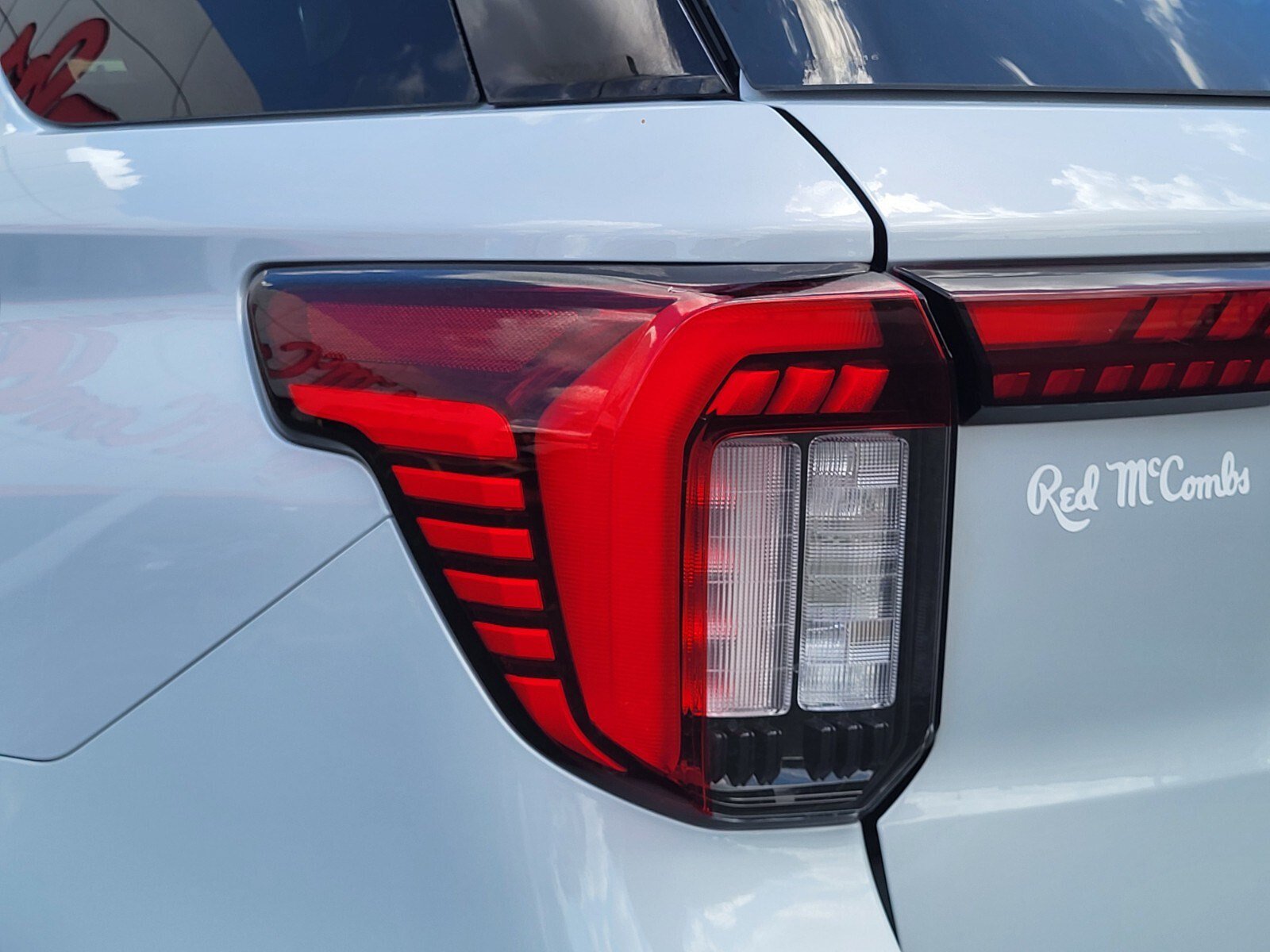 Certified 2025 Ford Explorer Active RWD image 11