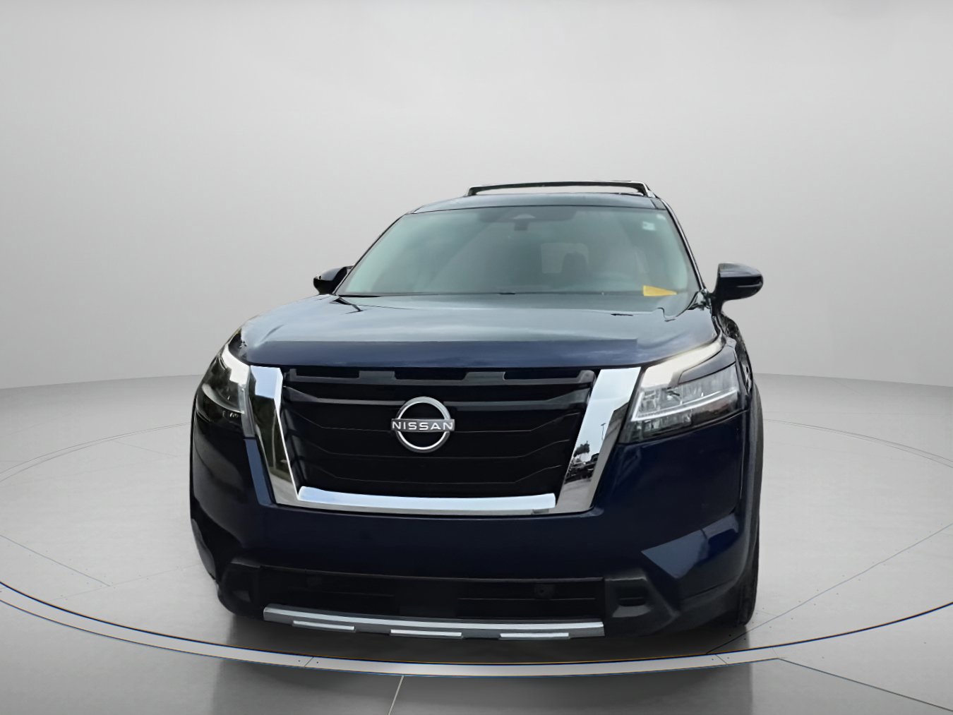 Used 2024 Nissan Pathfinder Platinum image 33