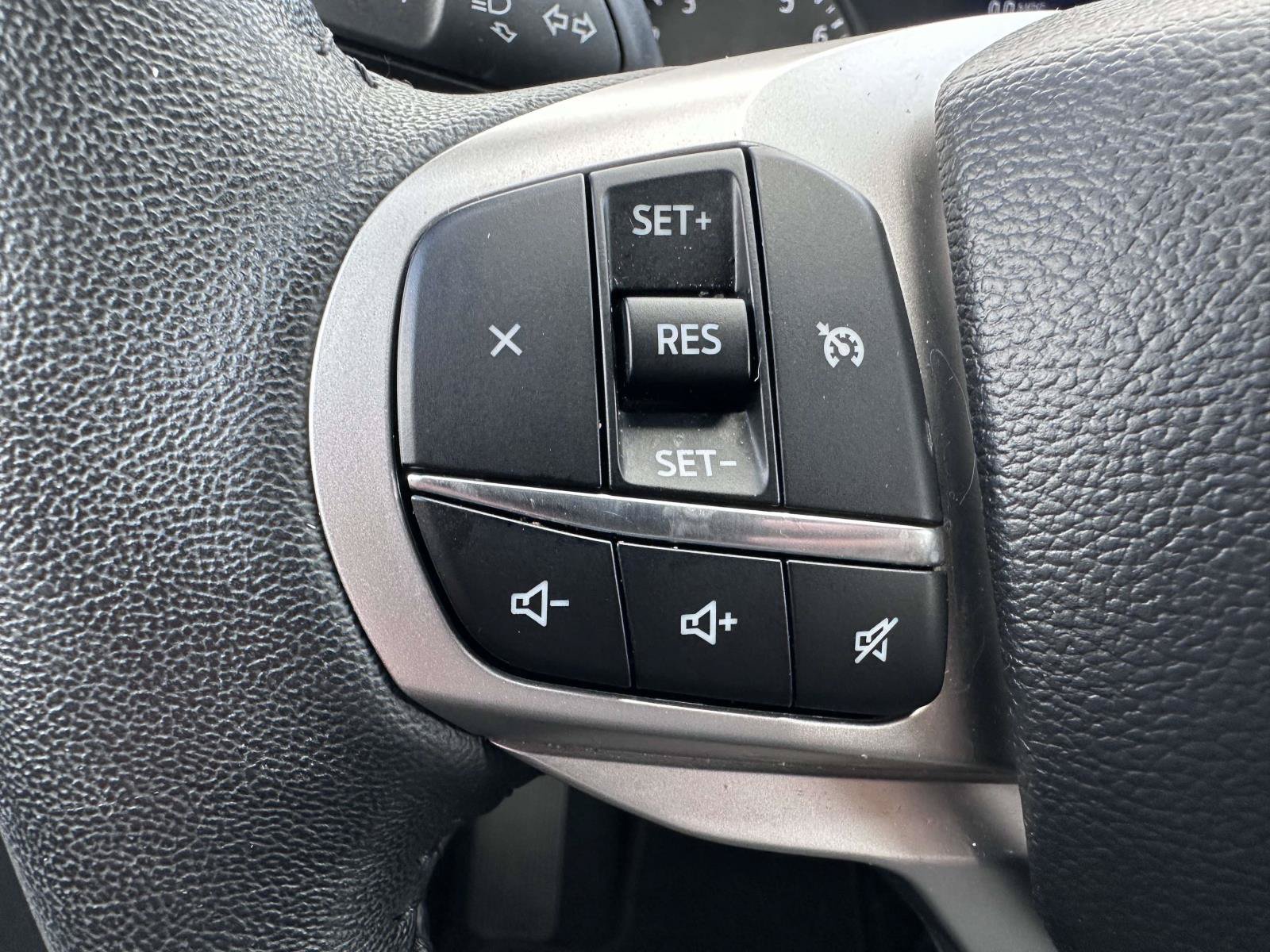 Certified 2023 Ford Explorer XLT w/ Equipment Group 202A AWD/4WD image 17