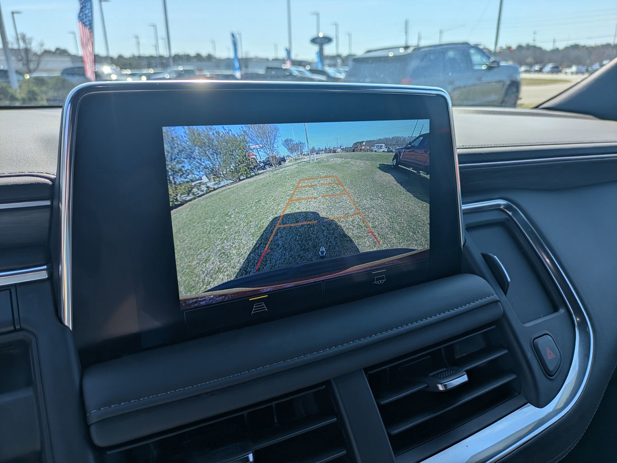 Used 2024 Chevrolet Tahoe Z71 image 26