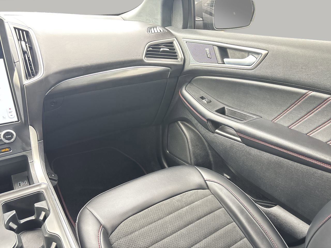 Certified 2024 Ford Edge ST-Line image 11