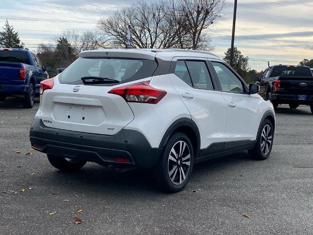 Used 2020 Nissan Kicks SV image 4
