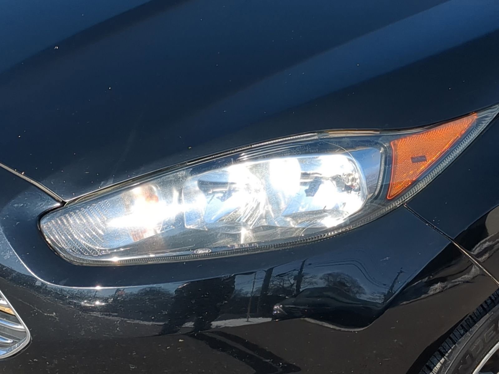 Certified 2018 Ford Fiesta SE image 14