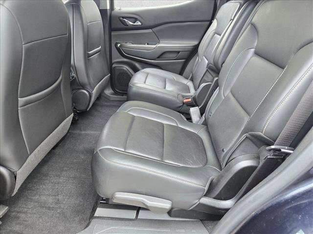 Used 2021 GMC Acadia SLT w/ Elevation Edition FWD image 16