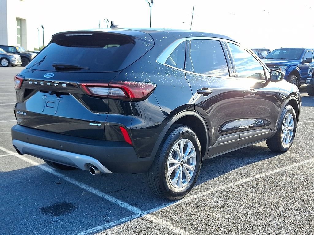 Certified 2023 Ford Escape Active image 4