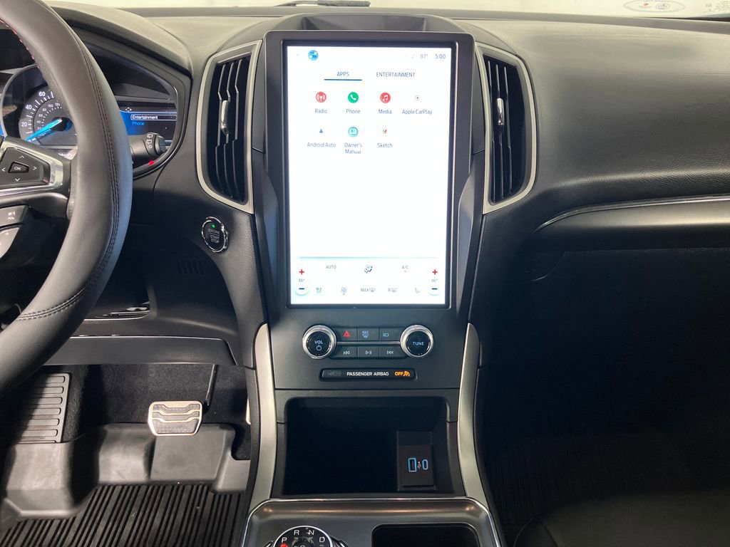 Certified 2022 Ford Edge ST-Line image 28