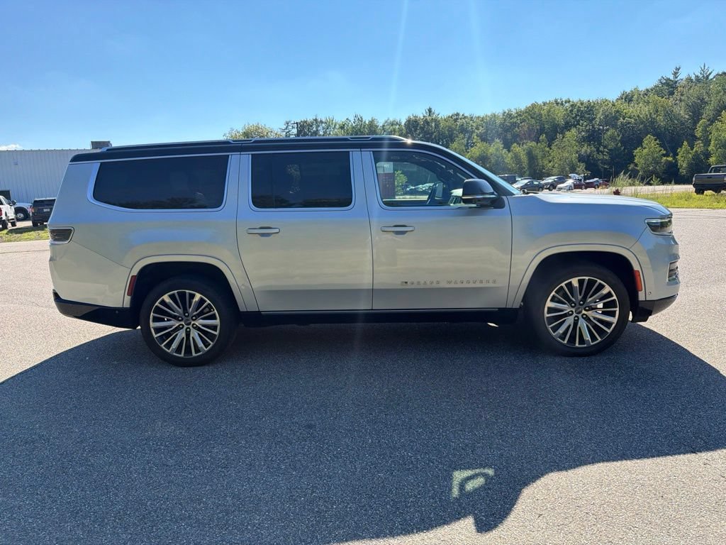 Used 2024 Jeep Grand Wagoneer L Series III AWD/4WD image 2