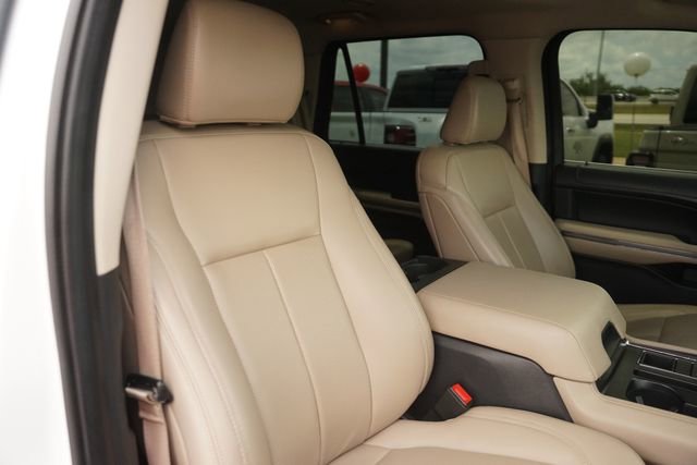 Certified 2022 Ford Expedition XLT RWD image 21