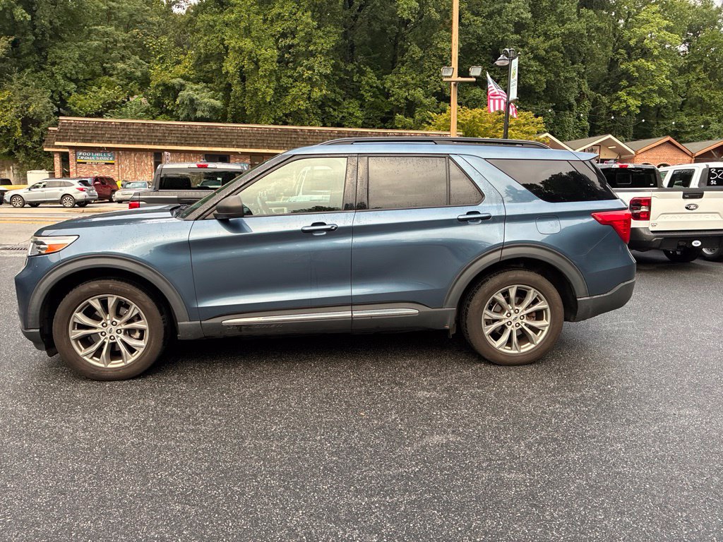 Certified 2020 Ford Explorer XLT w/ Equipment Group 202A AWD/4WD image 6