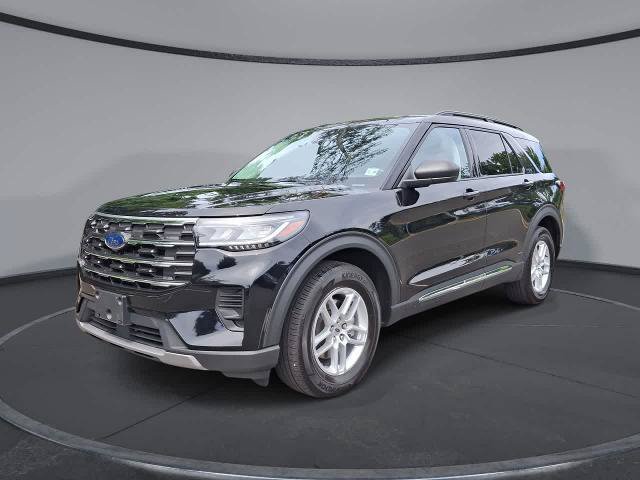 Certified 2025 Ford Explorer Active AWD/4WD image 1