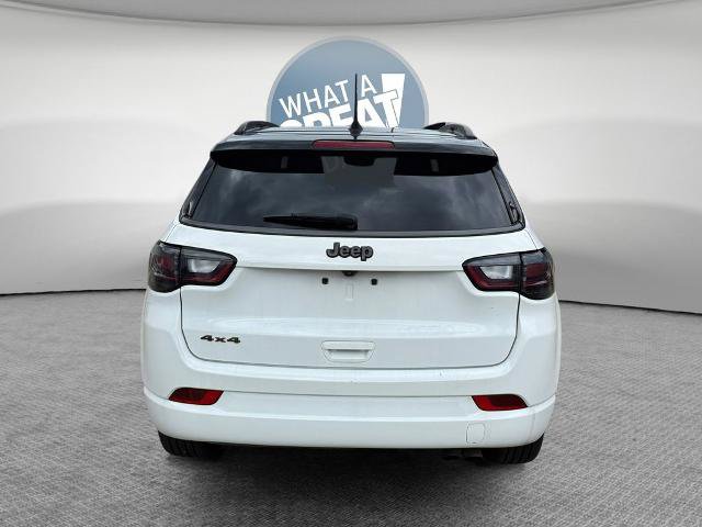 Used 2022 Jeep Compass High Altitude AWD/4WD image 5