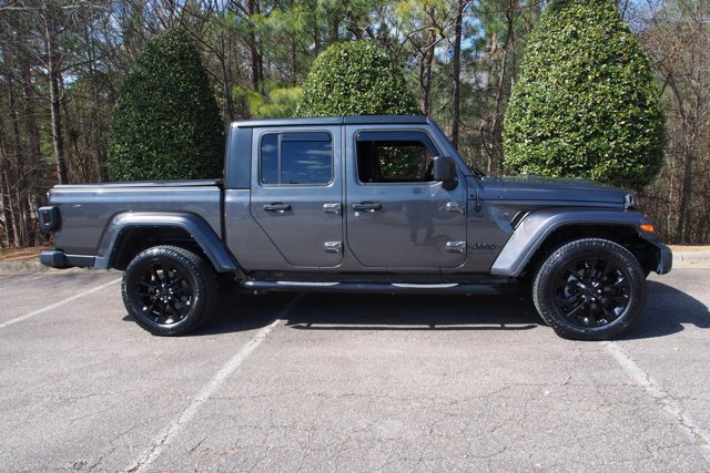 Used 2022 Jeep Gladiator Sport image 8